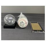 Nolan Ryan baseball with stand and 22k card