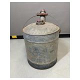 Vintage Bonded Universal Lubricant Can