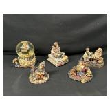 Yesterdays Child Figures and Snow Globe