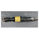 Pneumatic 3/8" Air Ratchet Wrench
