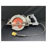 Skilsaw SHD77 7-1/4" Worm Drive Saw