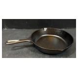 Lodge No. 5 Cast Iron Skillet ï¿½ USA Made