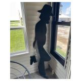 72 ï¿½ Silhouette