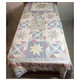 Floral Star Patchwork Quilt with Pillow Sham
