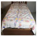 Vintage Double Wedding Ring Patchwork Quilt