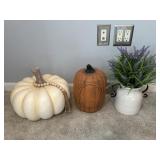 Halloween Decor