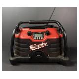Milwaukee 49-24-0200 Heavy-Duty Job Site Radio