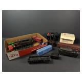 Vintage Lionel Train Cars & Transformer