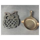 Cast Iron Owl Trivet and Lodge mini Cast Iron Pan