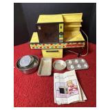 Easy Bake Classic Toy