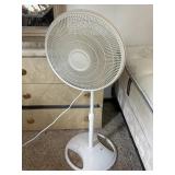 Lasko adjustable floor fan