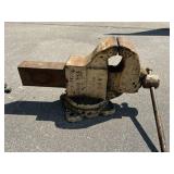 The Chas. Parker Co. Swivel Bench Vise