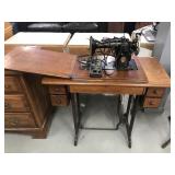 Singer Sewing Machine