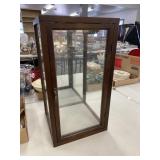 Lighted small mirrored  Showcase