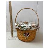Longaberger Basket, 1997, liners, lid