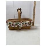 Longaberger Basket, 1986, plastic liner, Sash,