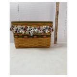 Longaberger Basket, 2000, plastic Liner,