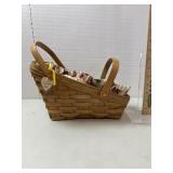 Longaberger Basket, 1986, liner , plastic Divider