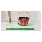 Longaberger Basket, 2000: Pivot Handle, Liners