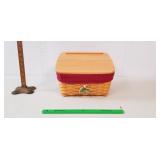 Longaberger Basket, 2001: Wooden Lid, Liners