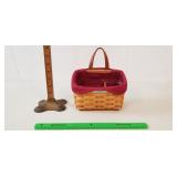 Longaberger Basket, 2005: Leather? Handle, Wooden