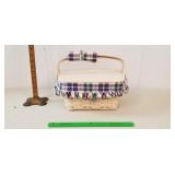 Longaberger Basket, 2001: Wooden Lid, Pivot