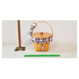 Longaberger Basket, 2000, Pivot Handle, Liners