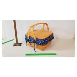 Longaberger Basket, 1997,: Pivot Handle, Attached