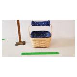 Longaberger Basket, 1999: Pivot Handle, Liners