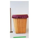 Longaberger Basket, 2001: Laundry Basket, Wooden