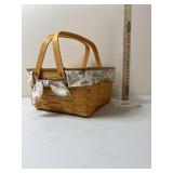 Longaberger Basket, 2002, Stand, Loners