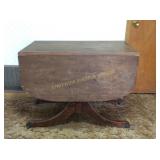 Duncanfife Solid wood drop leaf table