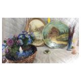 Paintings and house hold decorations