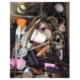 Silverware and kitchen utensils