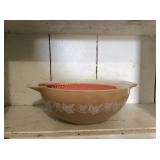 Pyrex bowl & Casserole dish