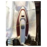Clothes iron