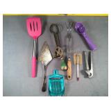 Hand whisk, slicer, basting brush, spatulas & more