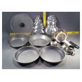 Cake pans, Strainer, Funnel, Boil Screen