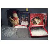 Christmas Glass platters, Plastic trays