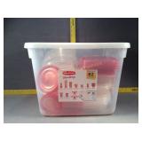 Rubbermaid Take along container w/ tote