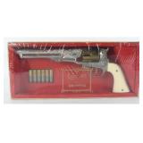 1958 Hubley Colt .45 Cap Gun in Box