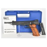 S&W Model 41 Semi-Auto Pistol .22 LR 5.5' Bbl