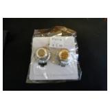 NIP Fashion Earrings Clip