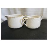 Vtg Creamer & Sugar Bowl w/gold trim