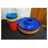 6 Outdoor Plates & Cups