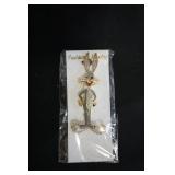 Fashion Pin