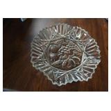 Vtg Federal Glass Serving Dish Grapes & Leaves