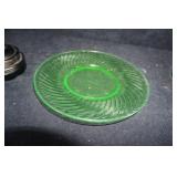 Vtg Green Swirl Uranium Luncheon Plate