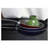 Collection of Kitchenware