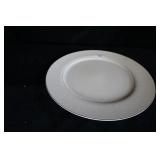 Crown Victoria Lovelace Dinner Plate